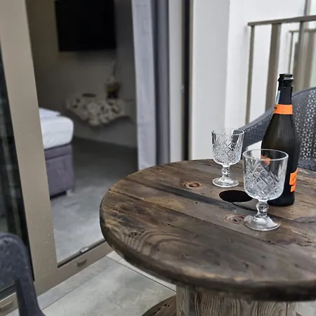 Zurawie U Krolika 아파트 *